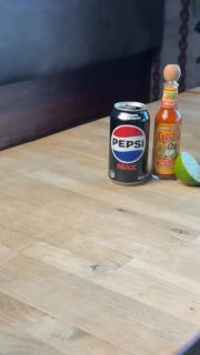 Feeling daring? ๐๐ฅ
The new Habanero Wings arenโt for the faint-hearted.
Their bold heat, fiery flavour, and crunch keeps you coming back for more.
Go onโฆ take the bite ๐๐ฅ
Available now at a Burrito Bar near you.
(T&Cs apply. Limited time only.)